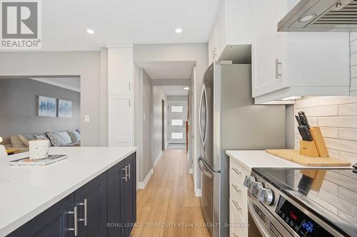 66 Cliff Street, Toronto, ON - Indoor Photo Showing Kitchen