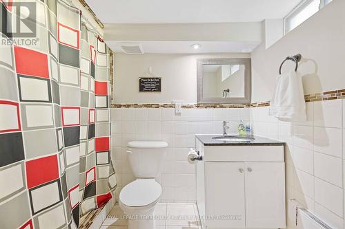 66 Cliff Street, Toronto, ON - Indoor Photo Showing Bathroom