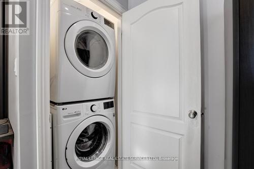 1297 Clarriage Court, Milton, ON - Indoor Photo Showing Laundry Room