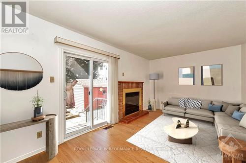 1353 Paardeburgh Avenue, Ottawa, ON - Indoor Photo Showing Living Room With Fireplace