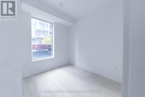 206S - 127 Broadway Avenue S, Toronto, ON - Indoor Photo Showing Other Room