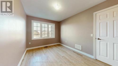 344 Ridley Crescent, Southgate, ON - Indoor Photo Showing Other Room