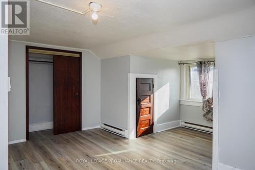 12 Richard Street, Quinte West, ON - Indoor Photo Showing Other Room