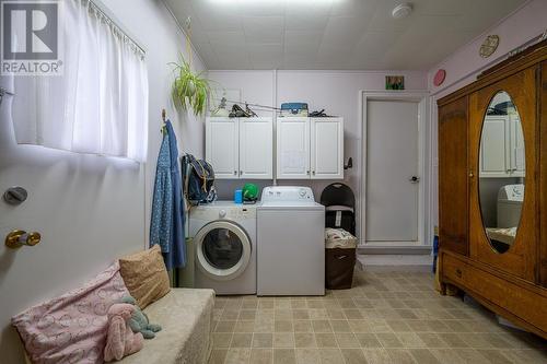 503 Fortune Drive, Kamloops, BC - Indoor Photo Showing Laundry Room