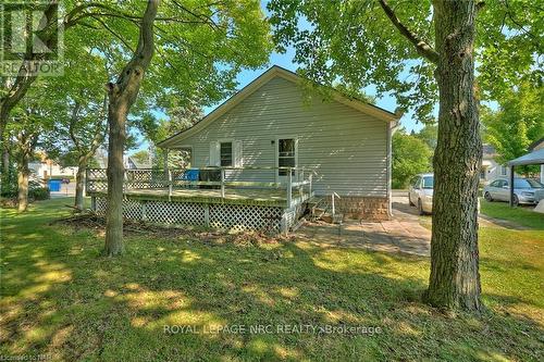 3758 Main Street, Niagara Falls (223 - Chippawa), ON - Outdoor With Deck Patio Veranda