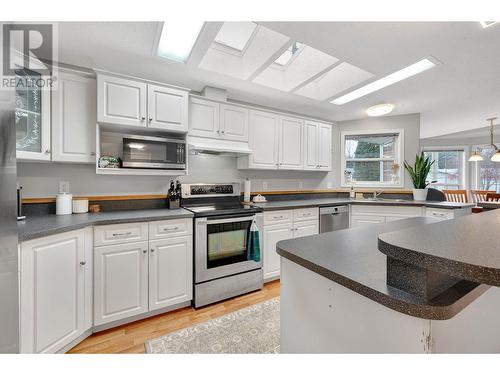 459 Mclean Road, Barriere, BC - Indoor Photo Showing Kitchen