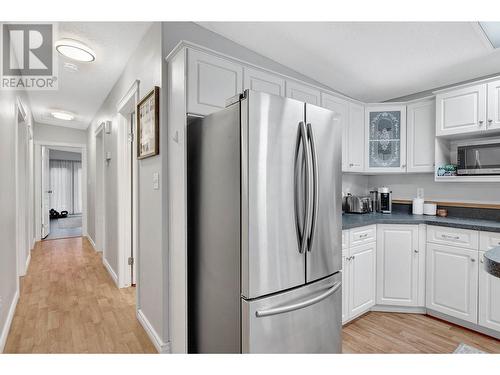 459 Mclean Road, Barriere, BC - Indoor Photo Showing Kitchen