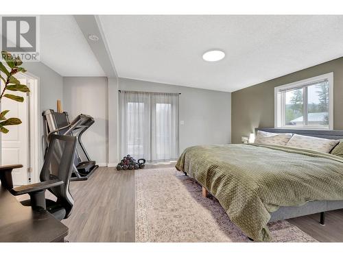 459 Mclean Road, Barriere, BC - Indoor Photo Showing Bedroom