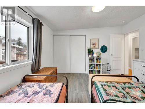 459 Mclean Road, Barriere, BC - Indoor Photo Showing Bedroom