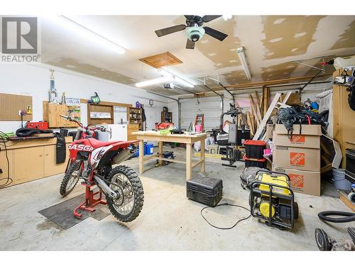 459 Mclean Road, Barriere, BC - Indoor Photo Showing Garage