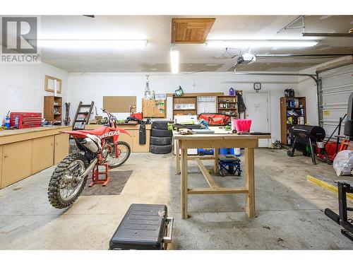 459 Mclean Road, Barriere, BC - Indoor Photo Showing Garage