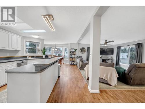 459 Mclean Road, Barriere, BC - Indoor Photo Showing Kitchen With Double Sink