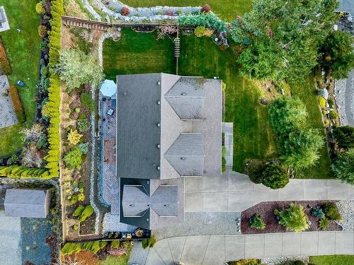 853 Bucktail Rd, Mill Bay, BC 