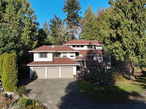 8535 Tribune Terr, North Saanich, BC 