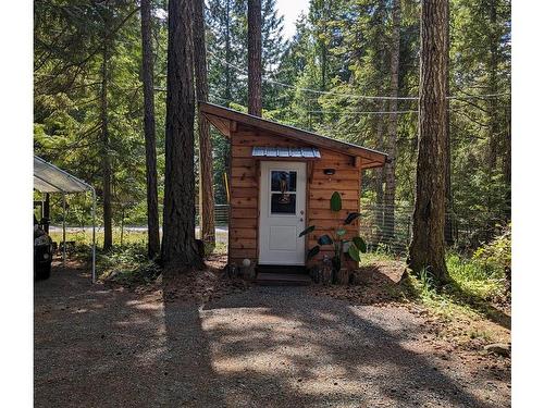 1030 Jeanette Ave, Gabriola Island, BC 