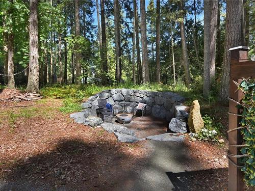 1030 Jeanette Ave, Gabriola Island, BC 