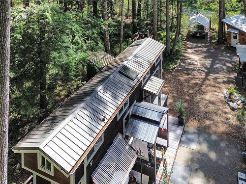 1030 Jeanette Ave, Gabriola Island, BC 