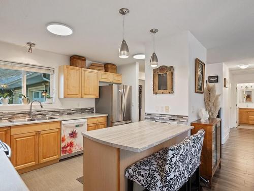 A-161 Petersen Rd South, Campbell River, BC - Indoor Photo Showing Kitchen With Double Sink