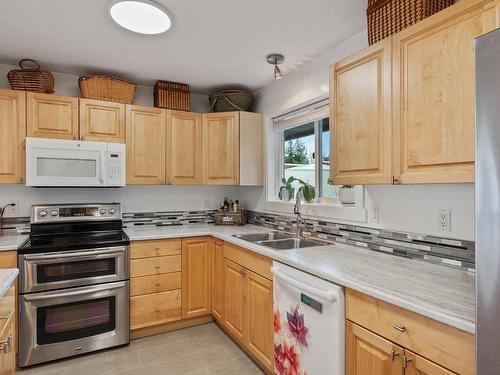 A-161 Petersen Rd South, Campbell River, BC - Indoor Photo Showing Kitchen With Double Sink