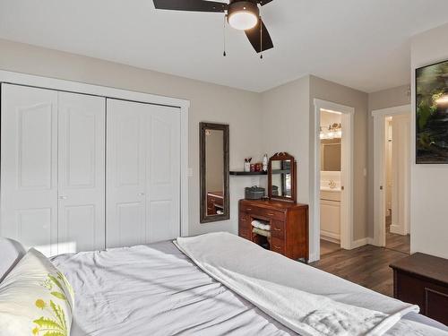 A-161 Petersen Rd South, Campbell River, BC - Indoor Photo Showing Bedroom