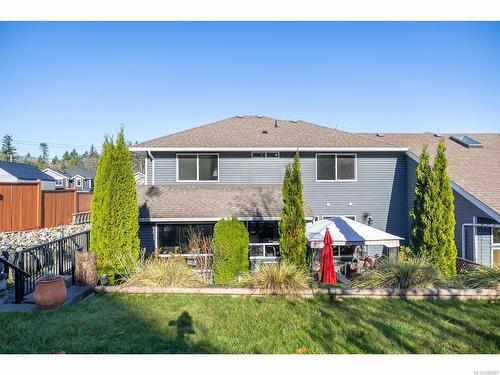 2183 Salmon Rd, Nanaimo, BC - Outdoor