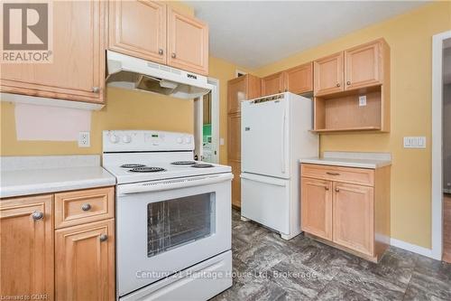 6803 Sixth Line, Centre Wellington, ON - Indoor Photo Showing Kitchen