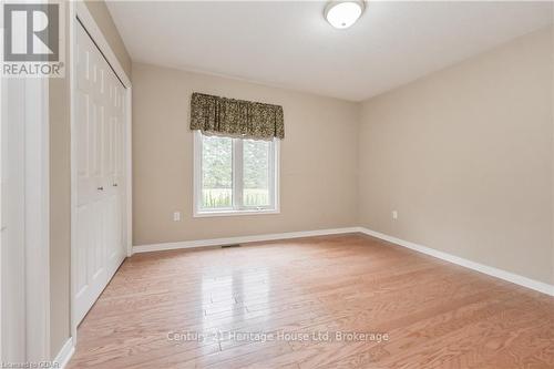 6803 Sixth Line, Centre Wellington, ON - Indoor Photo Showing Other Room