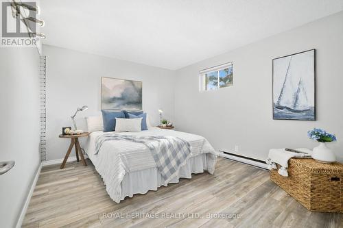 223 Lakeshore Road, Brighton, ON - Indoor Photo Showing Bedroom