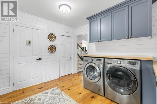 6566 Concession 4 Road, Puslinch, ON - Indoor Photo Showing Laundry Room