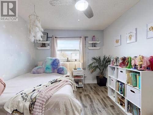 33 Mccullock Crescent, Ajax, ON - Indoor Photo Showing Bedroom