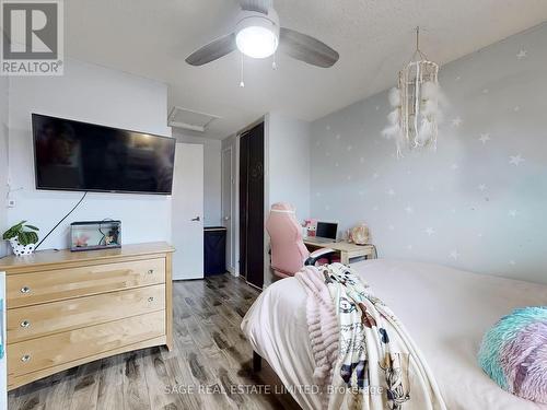 33 Mccullock Crescent, Ajax, ON - Indoor Photo Showing Bedroom