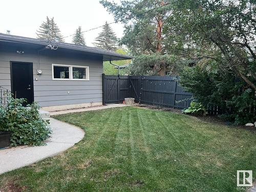 9124 141 St Nw, Edmonton, AB - Outdoor