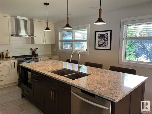 9124 141 St Nw, Edmonton, AB - Indoor Photo Showing Kitchen With Double Sink With Upgraded Kitchen