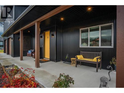 1070 Elkview Road, Castlegar, BC - Outdoor With Deck Patio Veranda With Exterior