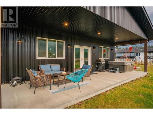 1070 Elkview Road, Castlegar, BC - Outdoor With Deck Patio Veranda With Exterior