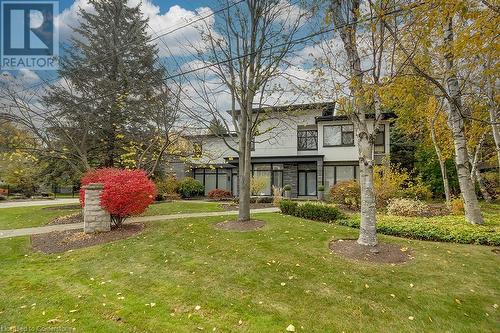 136 Avondale Court, Burlington, ON - Outdoor