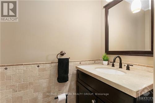 1116 French Settlement Road, North Grenville, ON - Indoor Photo Showing Bathroom