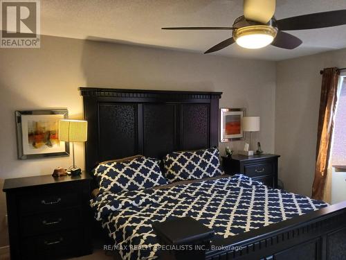 1579 Edgecroft Drive, Pickering, ON - Indoor Photo Showing Bedroom