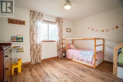 78 Chittim Road, Chatham-Kent (Blenheim), ON - Indoor Photo Showing Bedroom