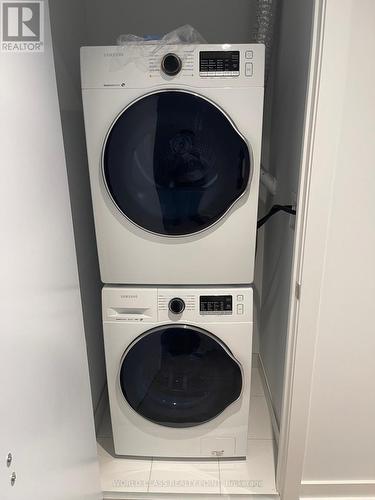 1905 - 1926 Lake Shore Boulevard W, Toronto, ON - Indoor Photo Showing Laundry Room