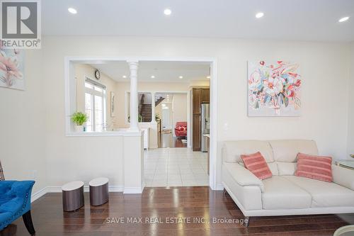 26 Interlude Drive, Brampton, ON - Indoor Photo Showing Living Room