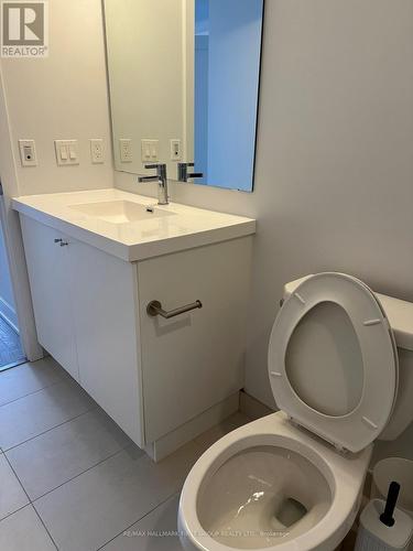 604 - 2550 Simcoe Street N, Oshawa (Windfields), ON - Indoor Photo Showing Bathroom