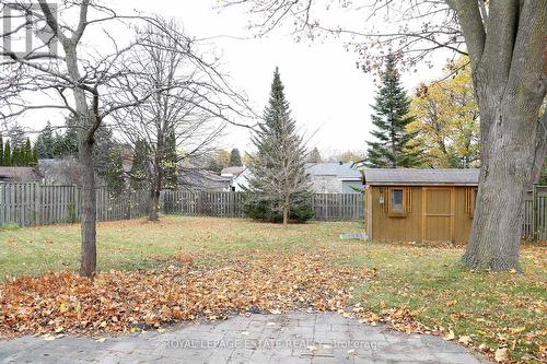 207 Lee Avenue, Whitby, ON - Outdoor