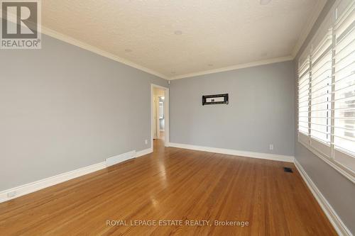 207 Lee Avenue, Whitby, ON - Indoor Photo Showing Other Room