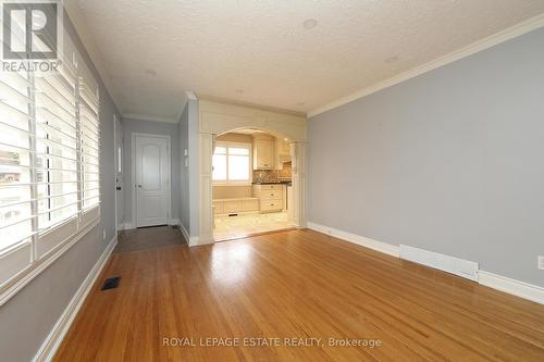 207 Lee Avenue, Whitby, ON - Indoor Photo Showing Other Room