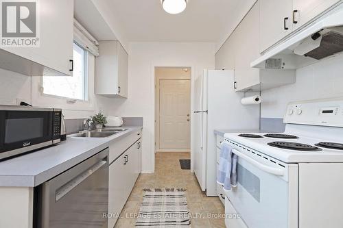 97 Swanston Crescent, Ajax, ON - Indoor Photo Showing Kitchen With Double Sink