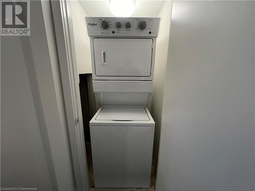 258 Hespeler Road Unit# 30, Cambridge, ON - Indoor Photo Showing Laundry Room