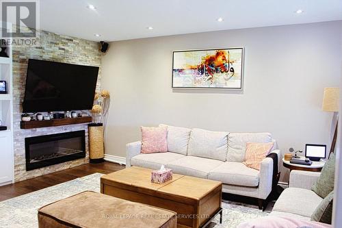 5153 Bunton Crescent, Burlington, ON - Indoor Photo Showing Living Room With Fireplace