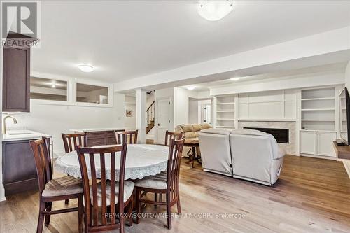 122 Sybella Drive, Oakville, ON - Indoor Photo Showing Dining Room