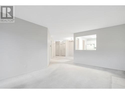 933 Harvey Avenue Unit# 110, Kelowna, BC -  Photo Showing Other Room